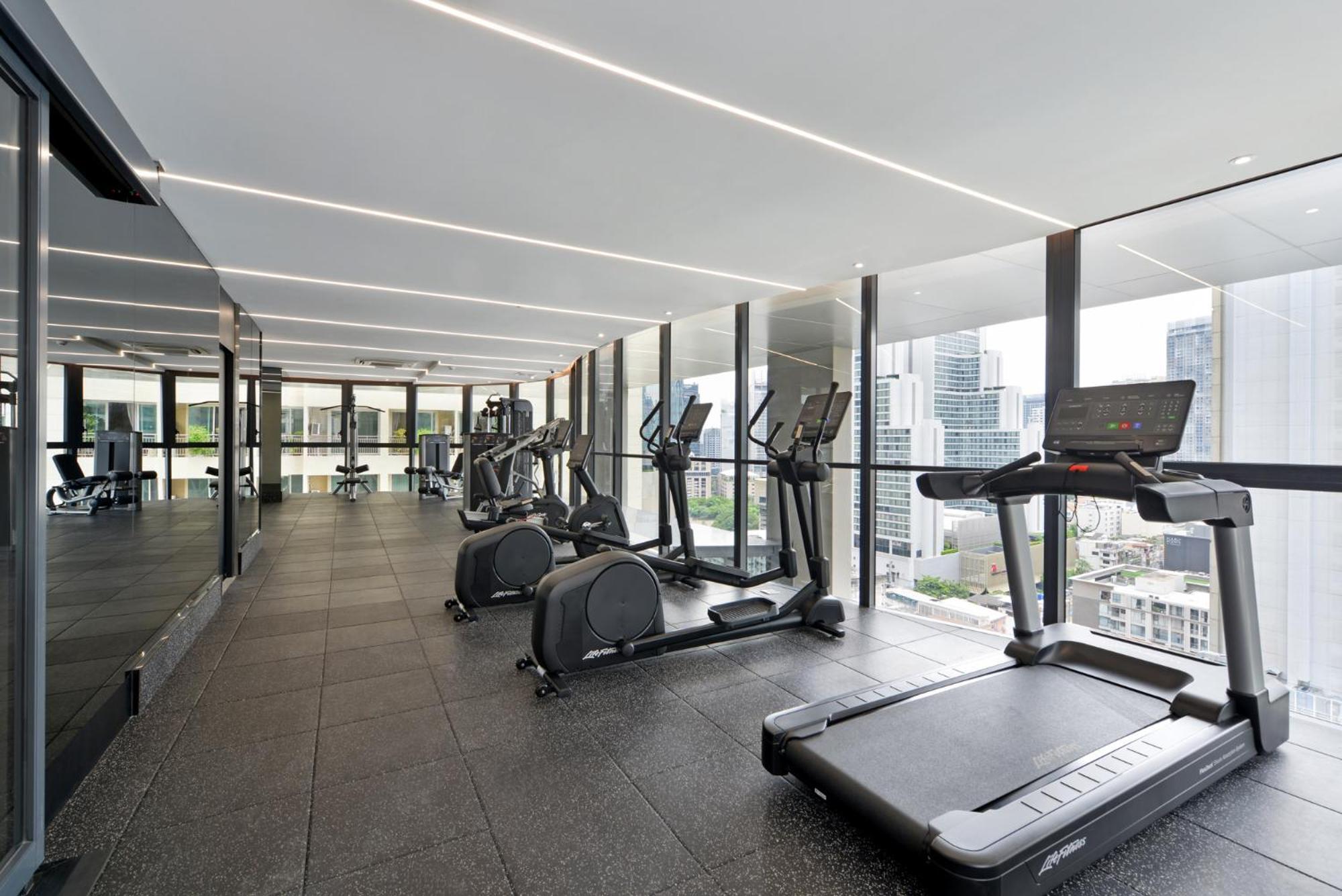 בנגקוק Gm Estate Hotel And Executive Apartments Sukhumvit 20 מראה חיצוני תמונה